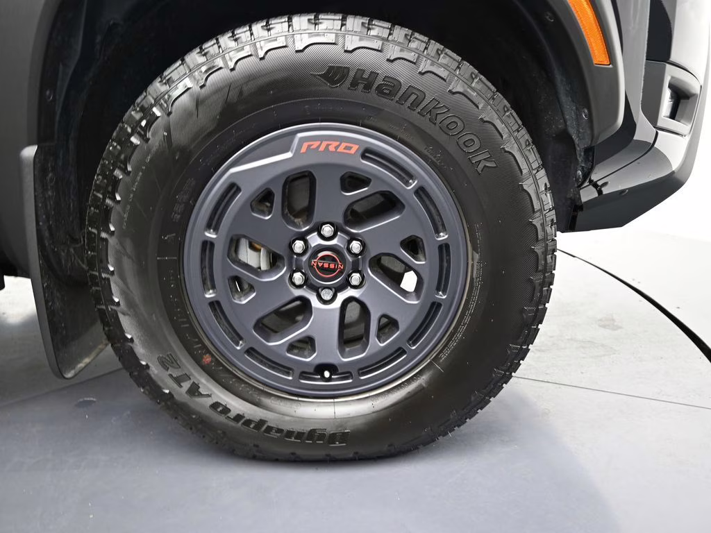 2026 Super Black Nissan Frontier PRO-4X 4X4 Truck