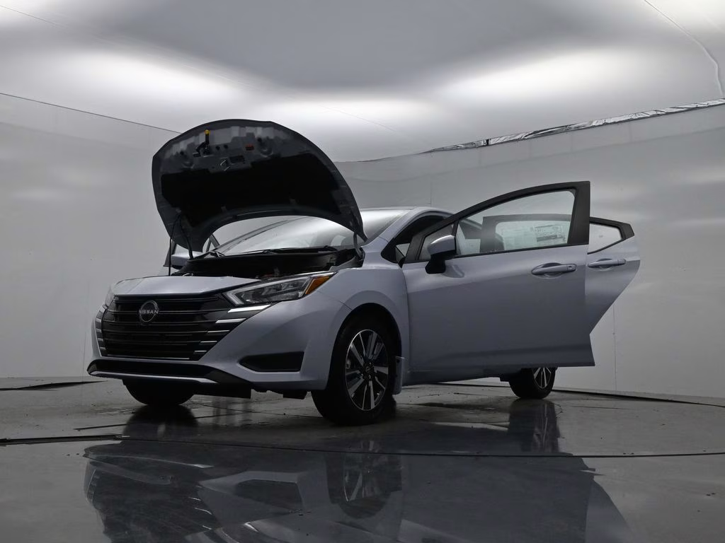 2025 Gray Sky Pearl Nissan Versa 1.6 SV FWD Sedan