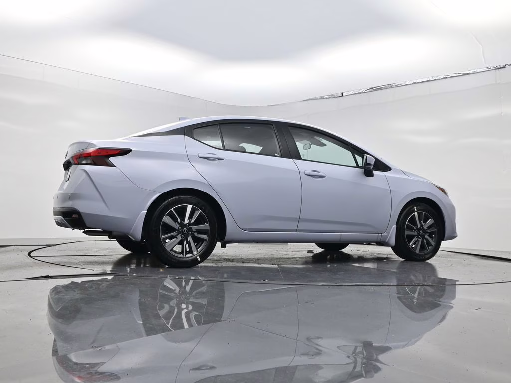 2025 Gray Sky Pearl Nissan Versa 1.6 SV FWD Sedan