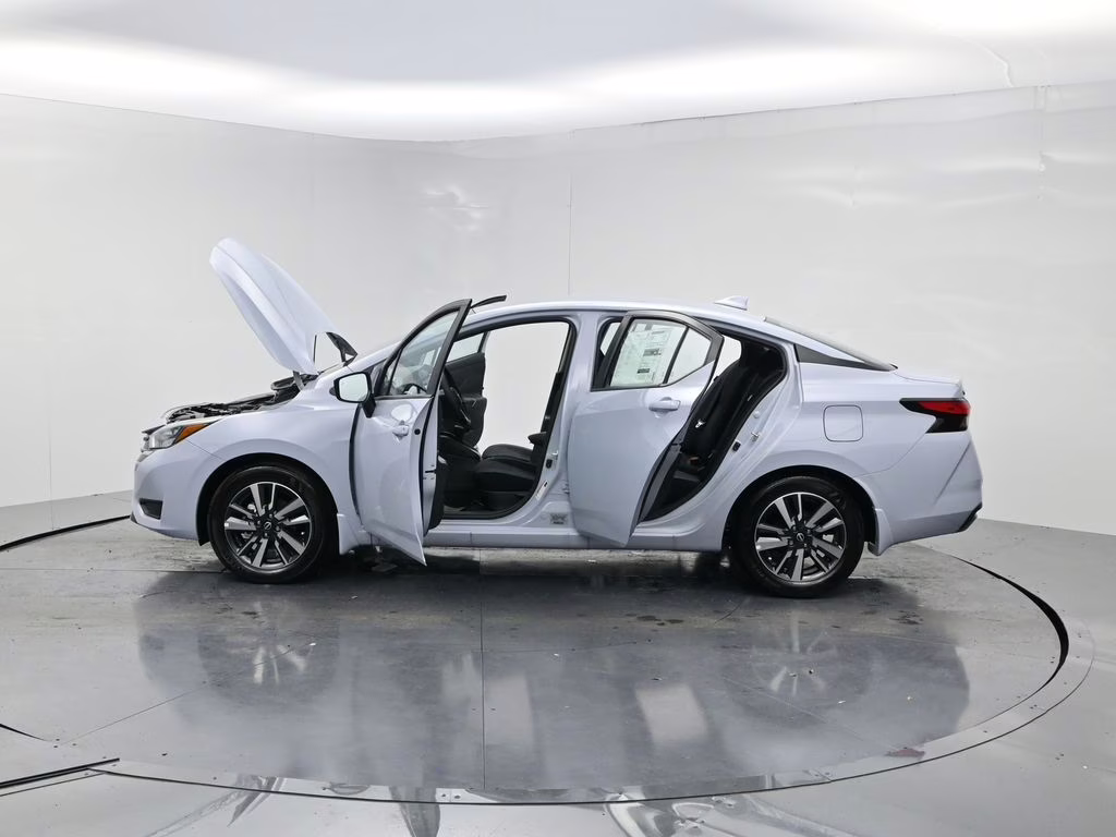 2025 Gray Sky Pearl Nissan Versa 1.6 SV FWD Sedan