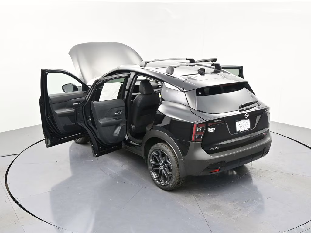 2026 Super Black Nissan Kicks SR FWD SUV