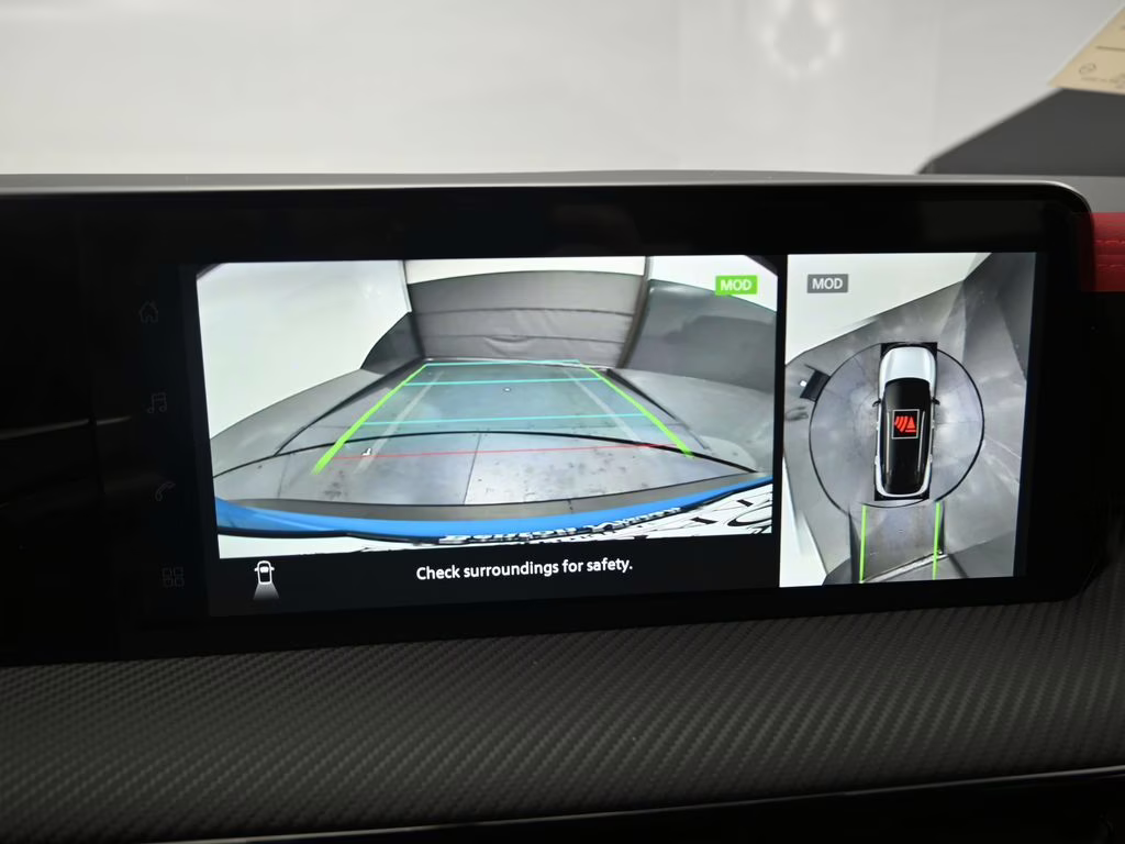 2026 Arctic Ice Blue/Black Nissan Kicks SR FWD SUV