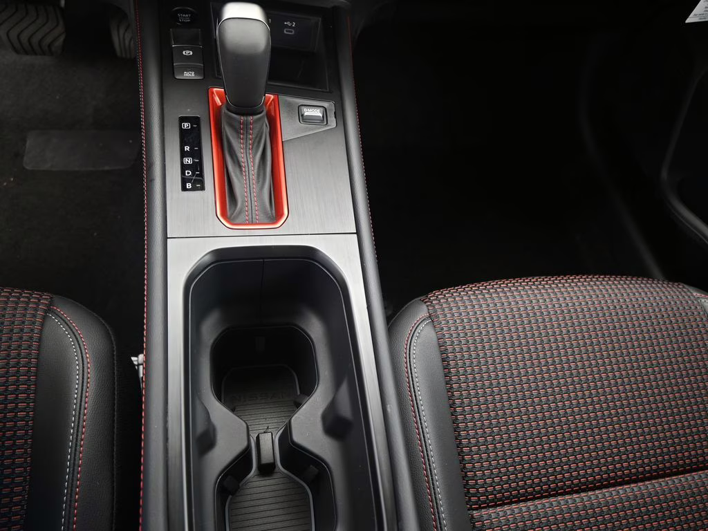 2026 Gun Metallic/Super Black Nissan Kicks SR FWD SUV