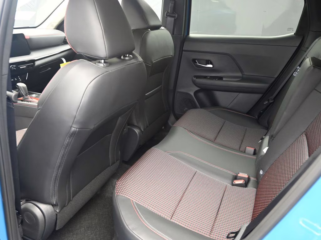 2026 Arctic Ice Blue/Black Nissan Kicks SR FWD SUV