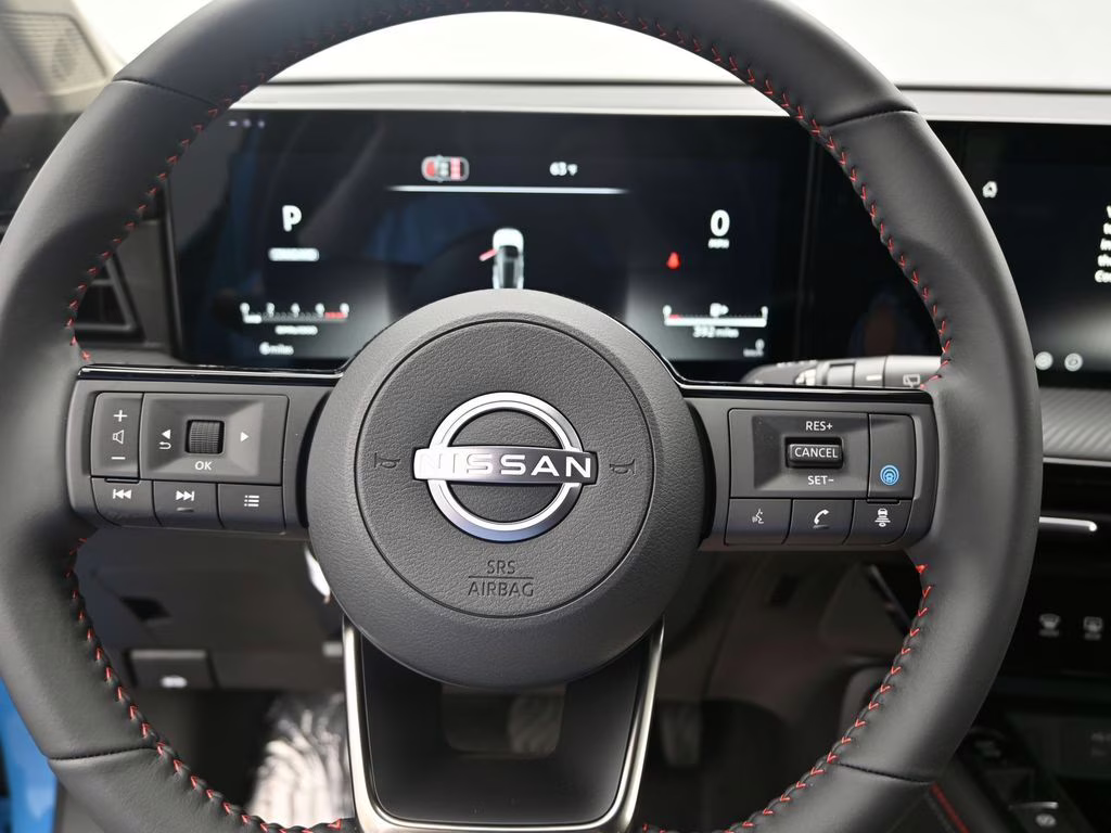 2026 Arctic Ice Blue/Black Nissan Kicks SR FWD SUV