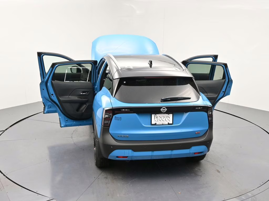 2026 Arctic Ice Blue/Black Nissan Kicks SR FWD SUV