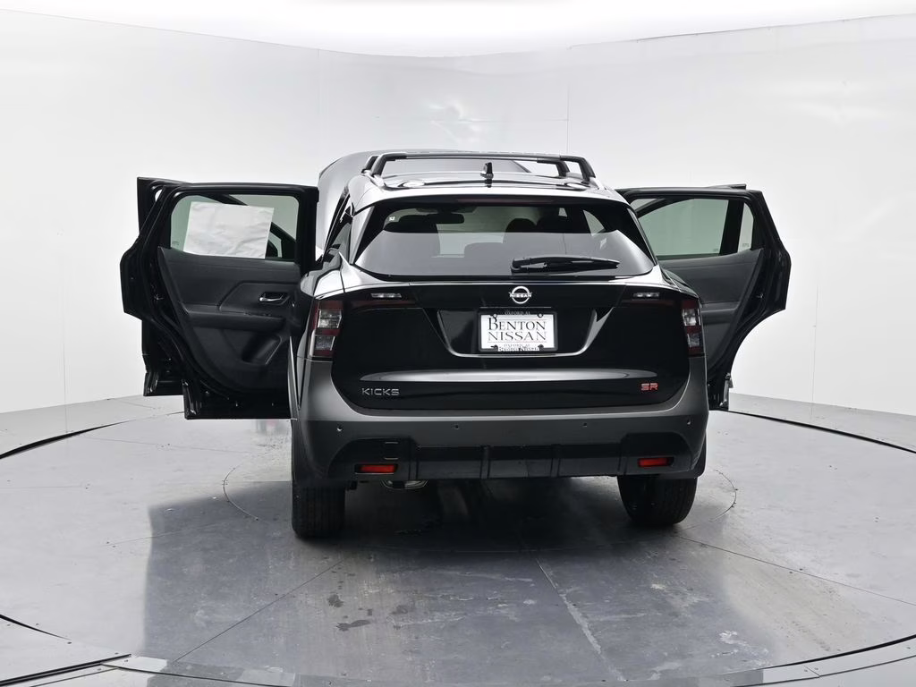 2026 Super Black Nissan Kicks SR FWD SUV