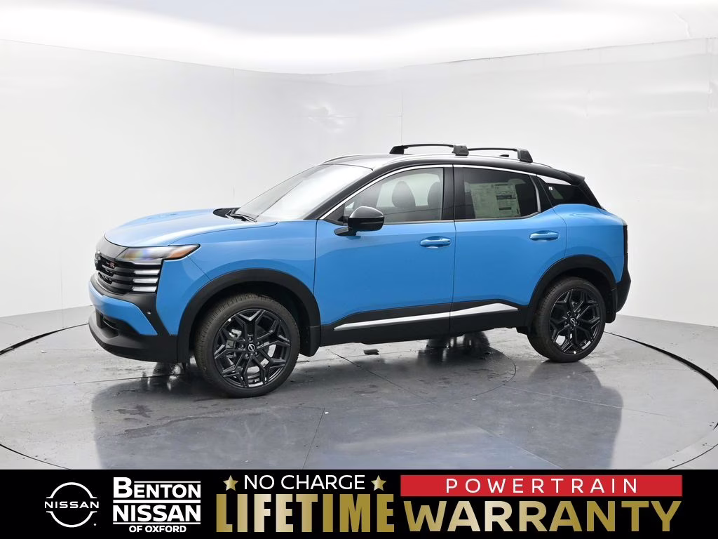 2026 Arctic Ice Blue/Black Nissan Kicks SR FWD SUV