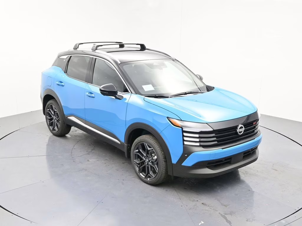 2026 Arctic Ice Blue/Black Nissan Kicks SR FWD SUV