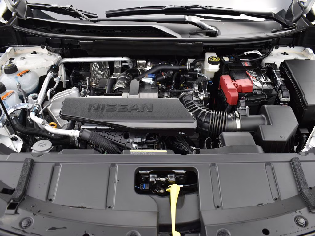 2026 Everest White Pearl Tricoat Nissan Rogue SV FWD SUV