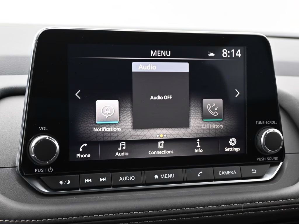 2026 Everest White Pearl Tricoat Nissan Rogue SV FWD SUV