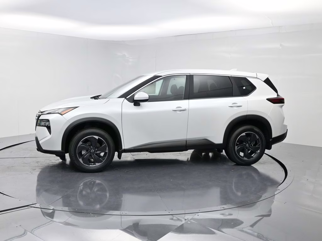 2026 Everest White Pearl Tricoat Nissan Rogue SV FWD SUV