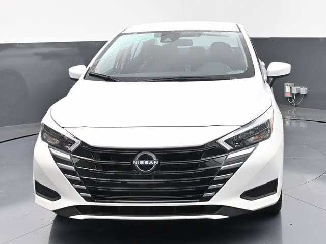 2025 Aspen White Tricoat Nissan Versa 1.6 SV FWD Sedan