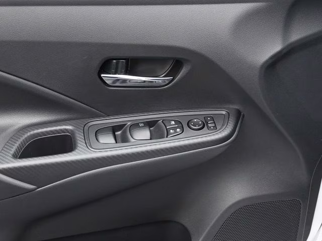 2025 Aspen White Tricoat Nissan Versa 1.6 SV FWD Sedan