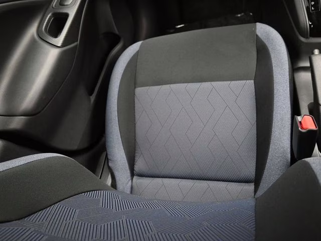 2025 Aspen White Tricoat Nissan Versa 1.6 SV FWD Sedan