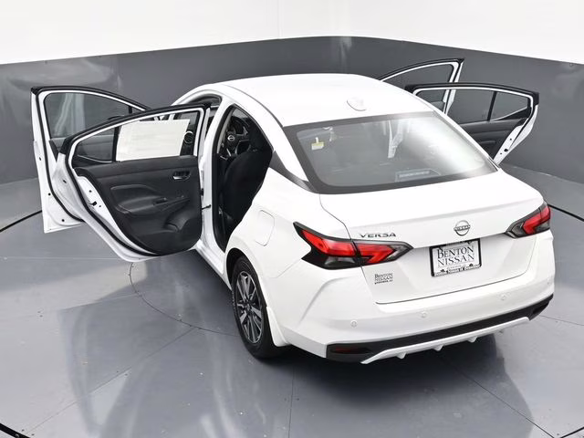 2025 Aspen White Tricoat Nissan Versa 1.6 SV FWD Sedan