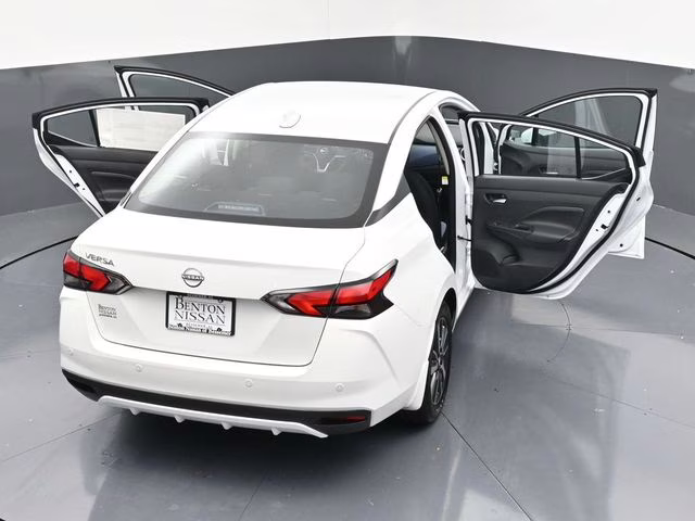 2025 Aspen White Tricoat Nissan Versa 1.6 SV FWD Sedan