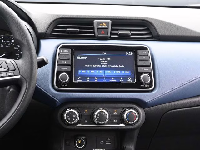 2025 Gray Sky Pearl Nissan Versa 1.6 SV FWD Sedan