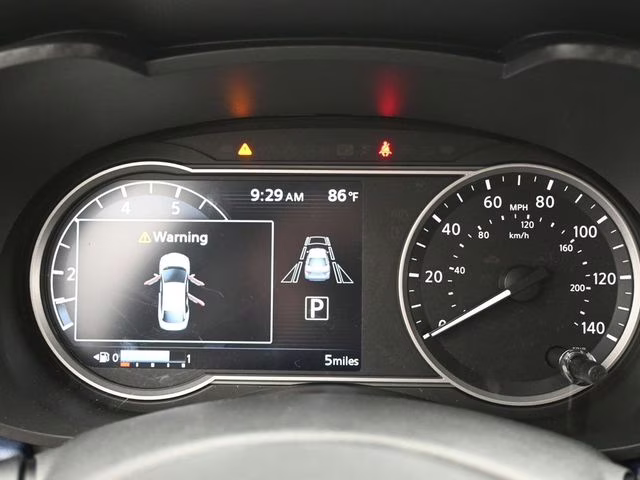 2025 Gray Sky Pearl Nissan Versa 1.6 SV FWD Sedan