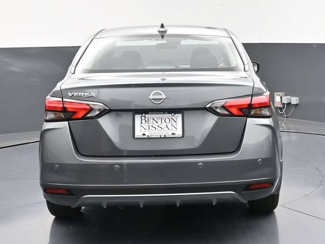 2025 Gun Metallic Nissan Versa 1.6 SV FWD Sedan
