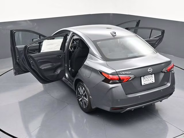 2025 Gun Metallic Nissan Versa 1.6 SV FWD Sedan