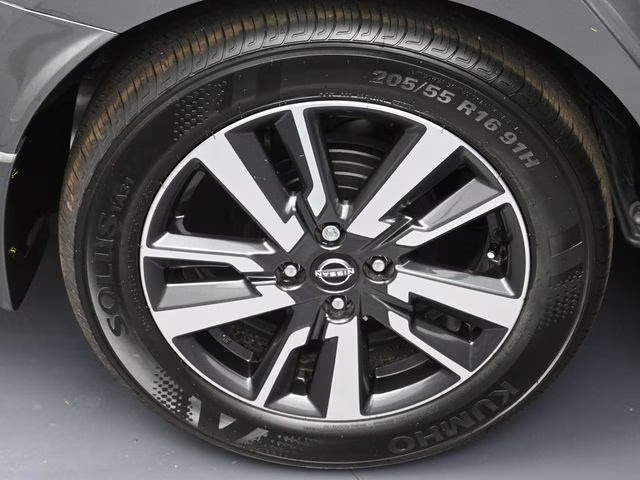 2025 Gun Metallic Nissan Versa 1.6 SV FWD Sedan