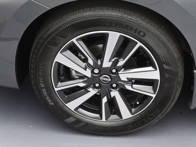 2025 Gun Metallic Nissan Versa 1.6 SV FWD Sedan