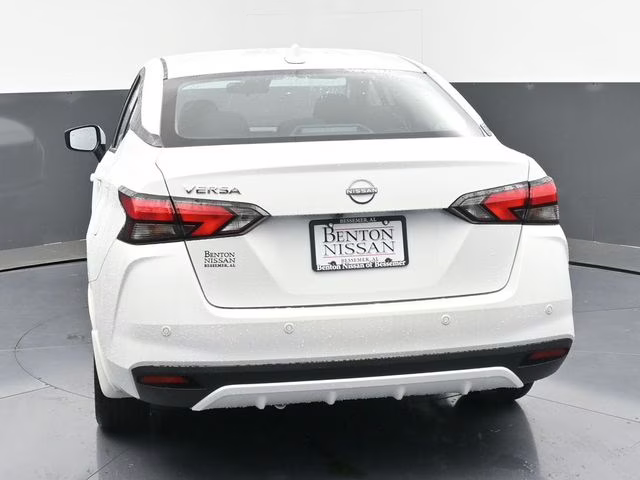 2025 Aspen White Tricoat Nissan Versa 1.6 SV FWD Sedan