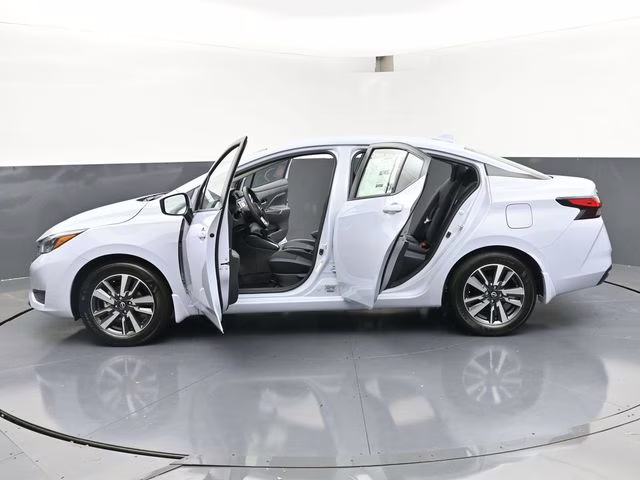 2025 Gray Sky Pearl Nissan Versa 1.6 SV FWD Sedan