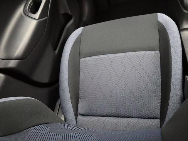 2025 Aspen White Tricoat Nissan Versa 1.6 SV FWD Sedan