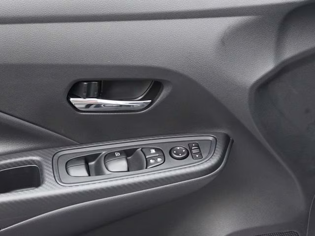 2025 Aspen White Tricoat Nissan Versa 1.6 SV FWD Sedan