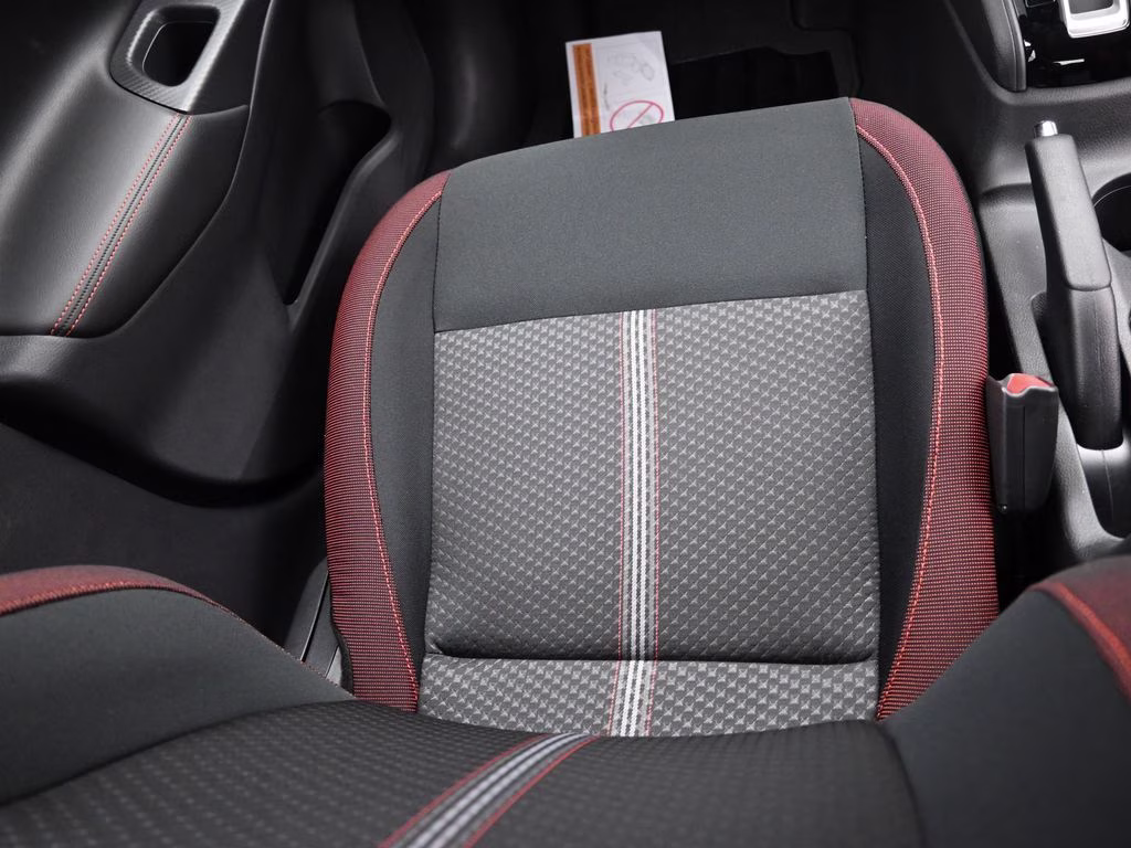 2025 Gray Sky Pearl Nissan Versa 1.6 SR FWD Sedan