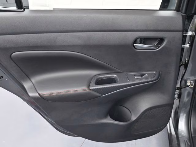 2025 Gun Metallic Nissan Versa 1.6 SR FWD Sedan