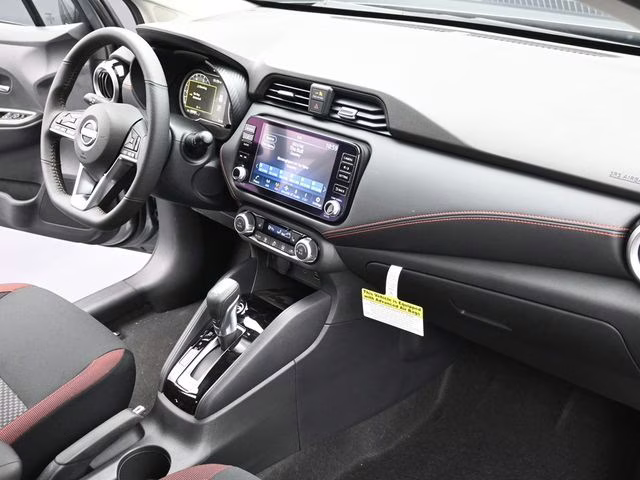 2025 Gun Metallic Nissan Versa 1.6 SR FWD Sedan