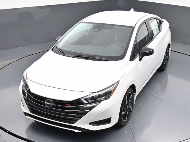 2025 Aspen White Tricoat Nissan Versa 1.6 SR FWD Sedan