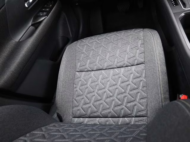 2026 Gun Metallic Nissan Kicks SV FWD SUV