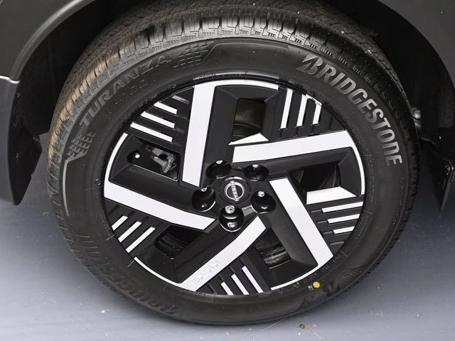 2026 Gun Metallic Nissan Kicks SV FWD SUV