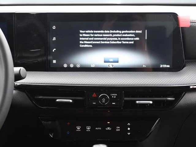 2026 Super Black Nissan Kicks SR FWD SUV