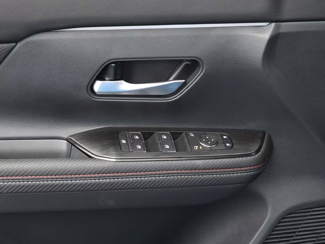 2026 Arctic Ice Blue/Black Nissan Kicks SR FWD SUV