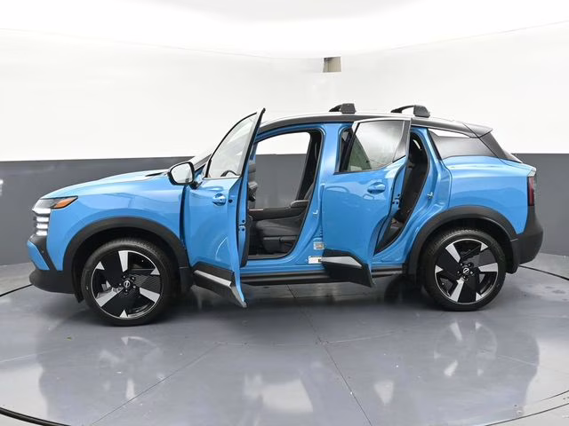 2026 Arctic Ice Blue/Black Nissan Kicks SR FWD SUV