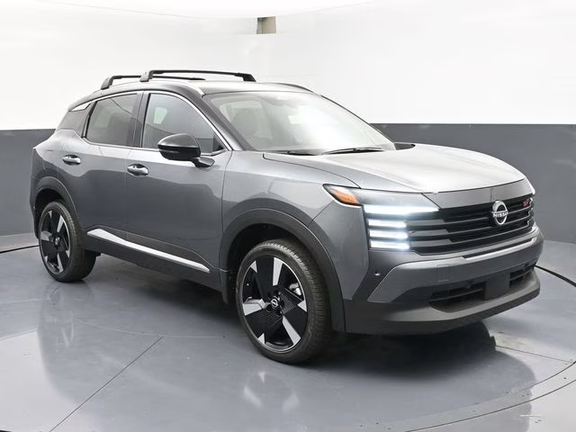 2026 Gun Metallic/Super Black Nissan Kicks SR FWD SUV