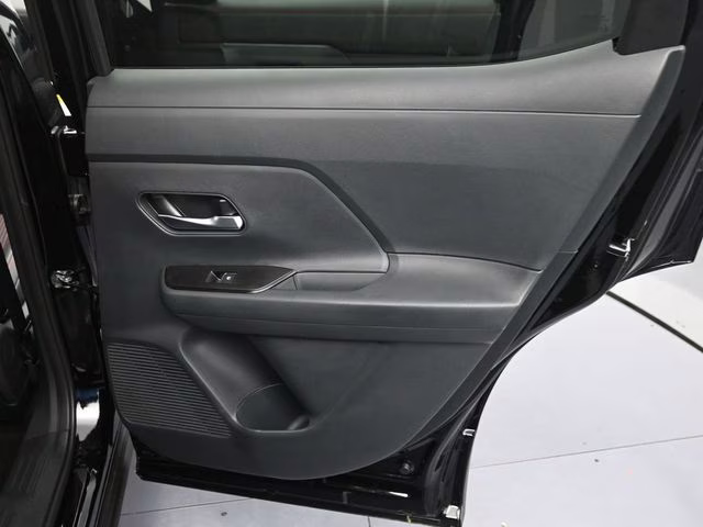 2026 Super Black Nissan Kicks SR FWD SUV