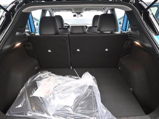 2026 Arctic Ice Blue/Black Nissan Kicks SR FWD SUV