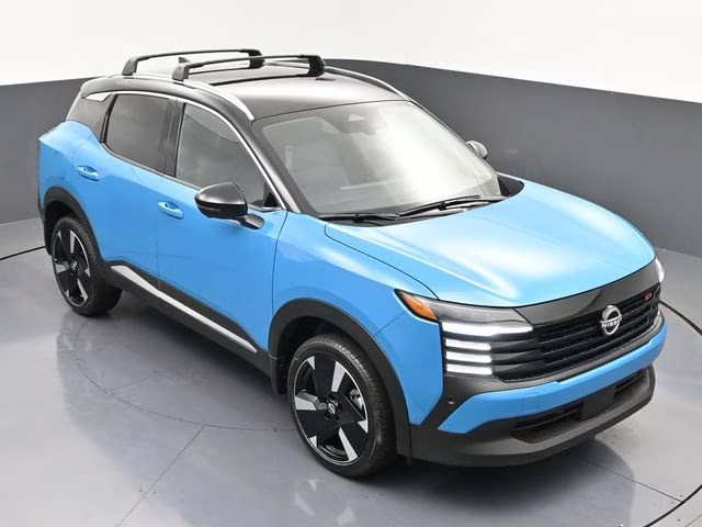 2026 Arctic Ice Blue/Black Nissan Kicks SR FWD SUV