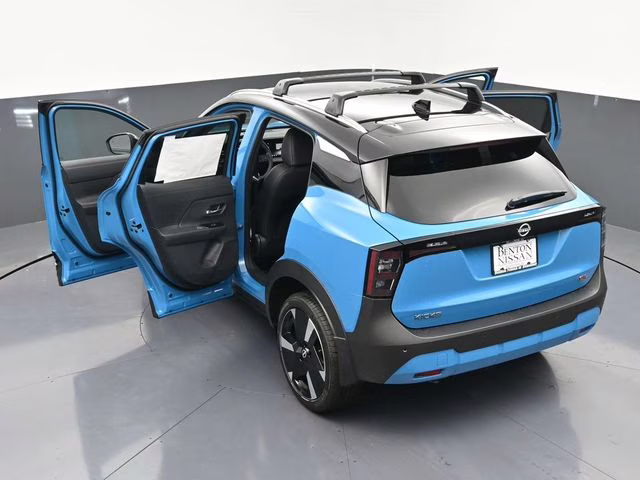 2026 Arctic Ice Blue/Black Nissan Kicks SR FWD SUV