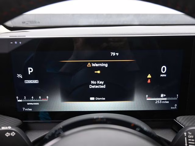 2026 Gun Metallic/Scarlet Ember Tintcoat Nissan Kicks SR FWD SUV