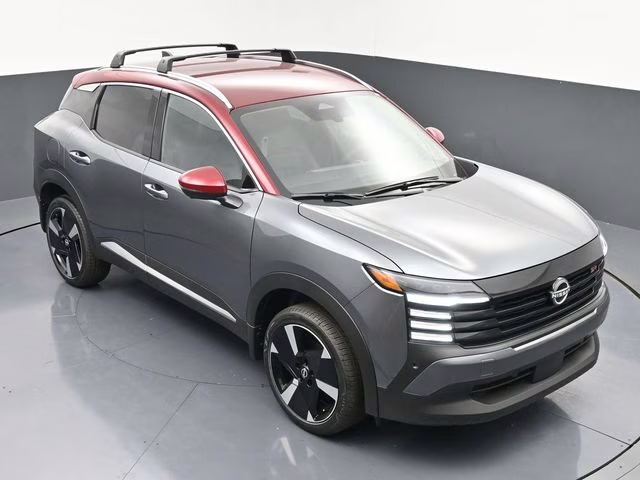 2026 Gun Metallic/Scarlet Ember Tintcoat Nissan Kicks SR FWD SUV