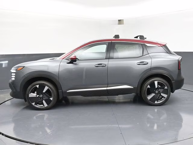 2026 Gun Metallic/Scarlet Ember Tintcoat Nissan Kicks SR FWD SUV