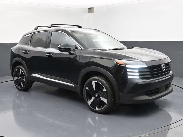 2026 Super Black Nissan Kicks SR FWD SUV