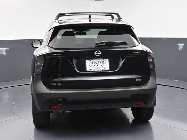 2026 Super Black Nissan Kicks SR FWD SUV